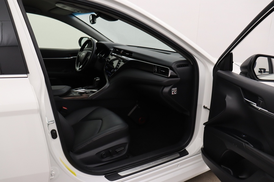 Toyota Camry vaihtoauto