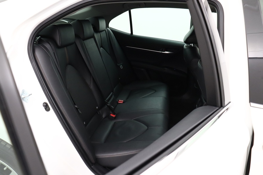 Toyota Camry vaihtoauto