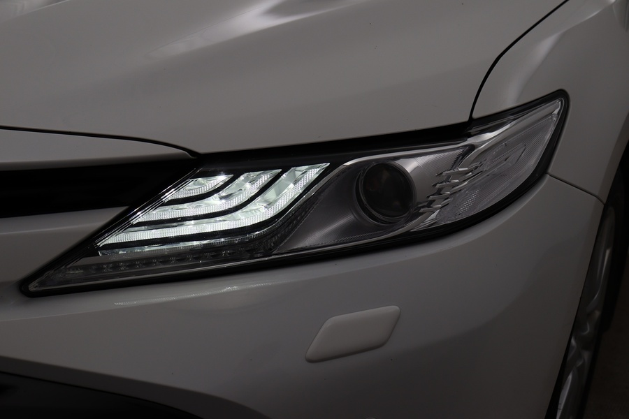 Toyota Camry vaihtoauto