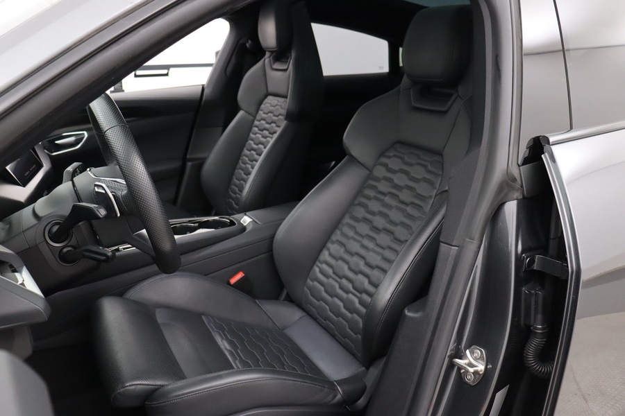 Audi e-tron GT vaihtoauto