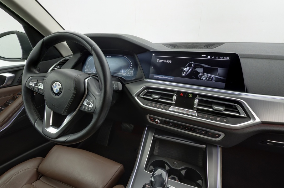 BMW X5 vaihtoauto