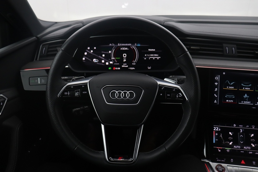 Audi e-tron vaihtoauto