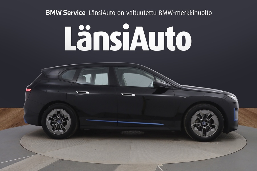 BMW iX vaihtoauto