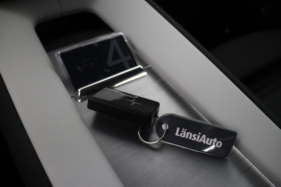 Polestar 4 vaihtoauto