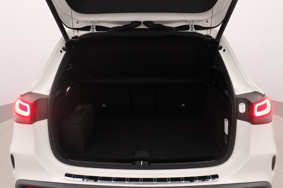 Mercedes-Benz EQA vaihtoauto