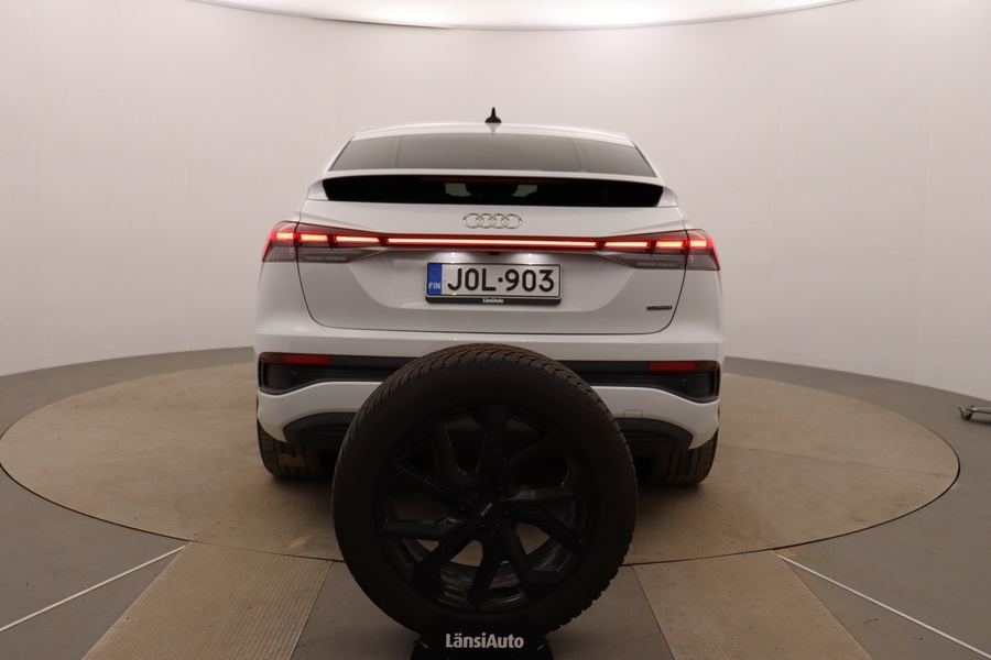 Audi Q4 e-tron vaihtoauto