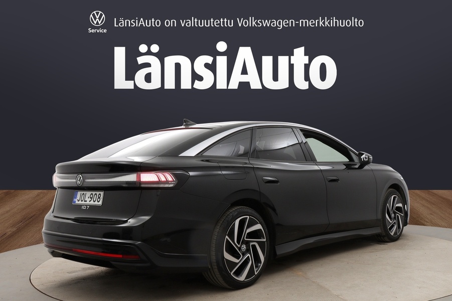 Volkswagen ID.7 vaihtoauto