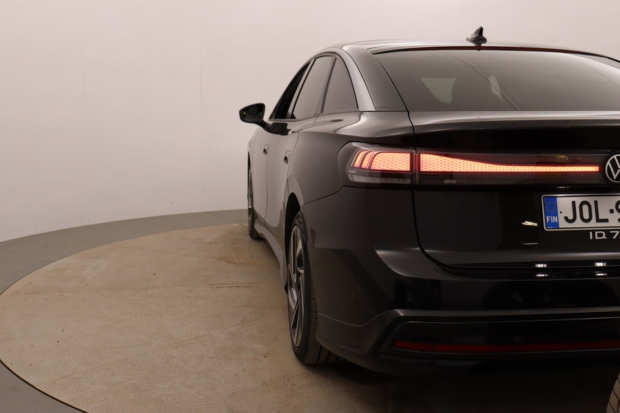 Volkswagen ID.7 vaihtoauto