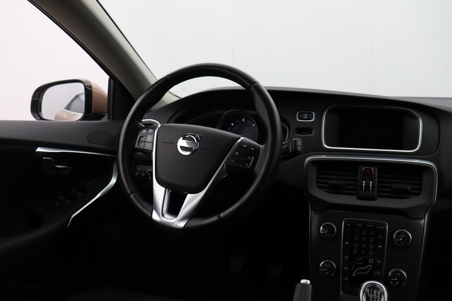 Volvo V40 vaihtoauto