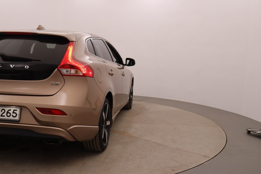 Volvo V40 vaihtoauto