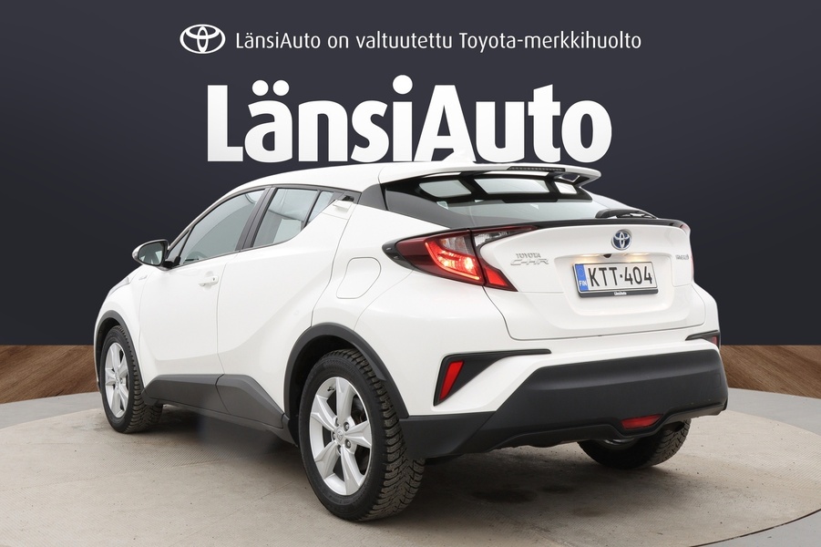 Toyota C-HR vaihtoauto