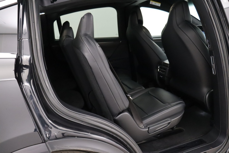 Tesla Model X vaihtoauto