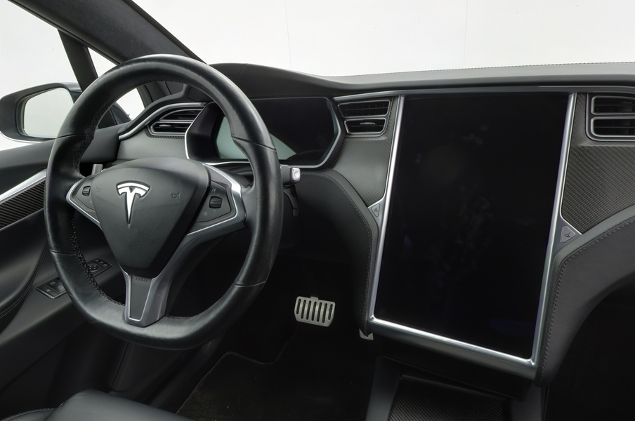 Tesla Model X vaihtoauto