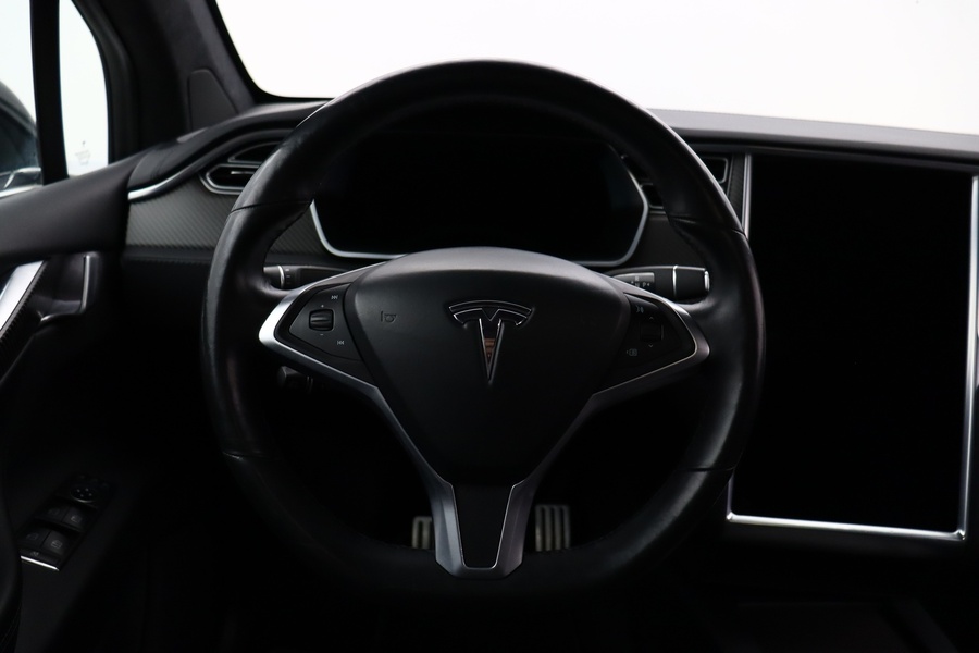 Tesla Model X vaihtoauto