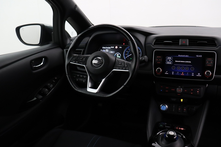 Nissan Leaf vaihtoauto