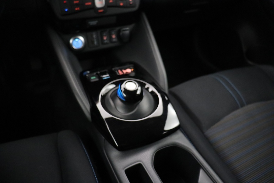 Nissan Leaf vaihtoauto