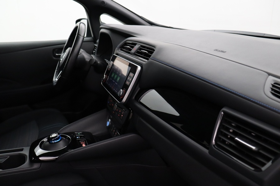 Nissan Leaf vaihtoauto