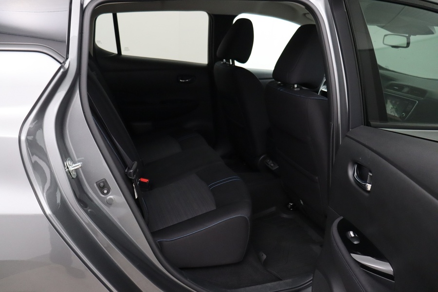 Nissan Leaf vaihtoauto