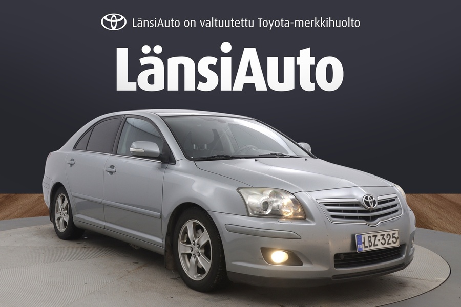 Toyota Avensis vaihtoauto