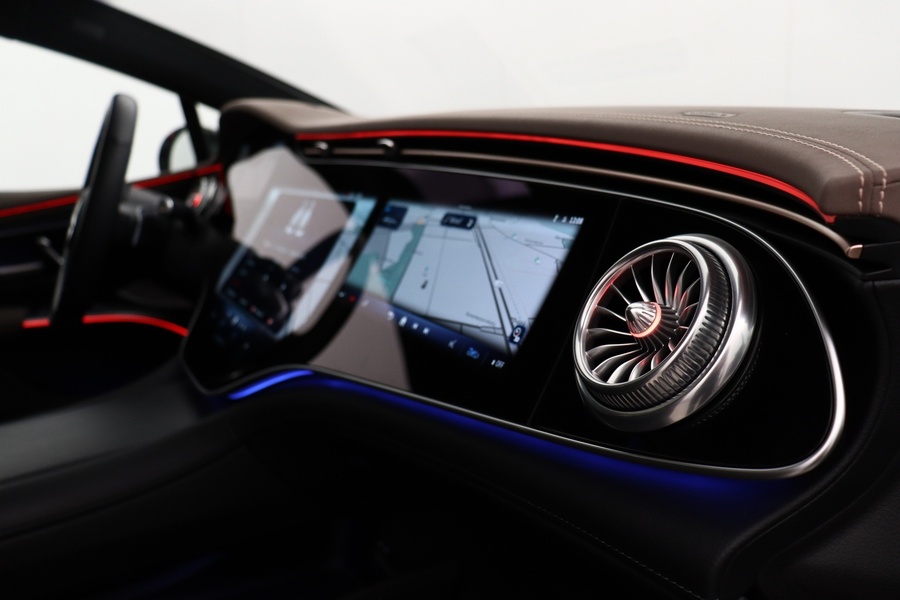 Mercedes-Benz EQS vaihtoauto