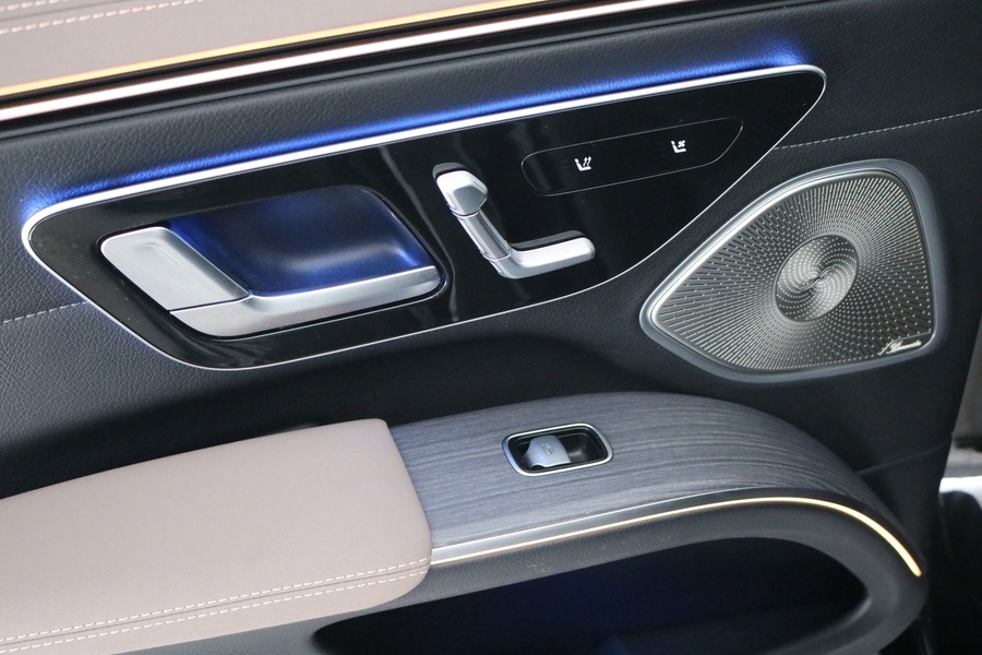 Mercedes-Benz EQS vaihtoauto