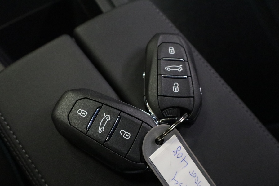 Peugeot 408 vaihtoauto