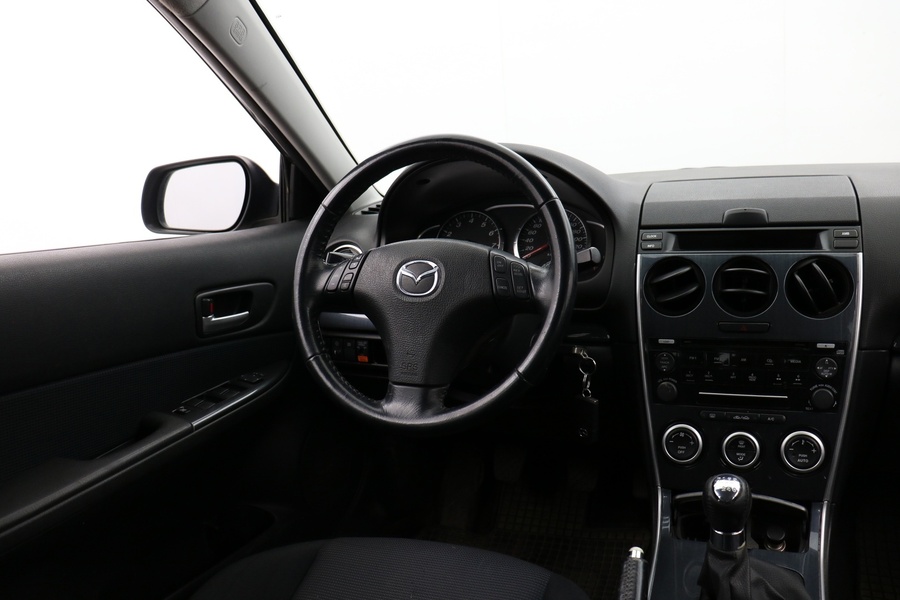 Mazda 6 vaihtoauto