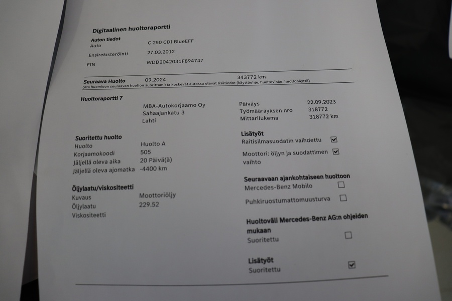 Mercedes-Benz C vaihtoauto