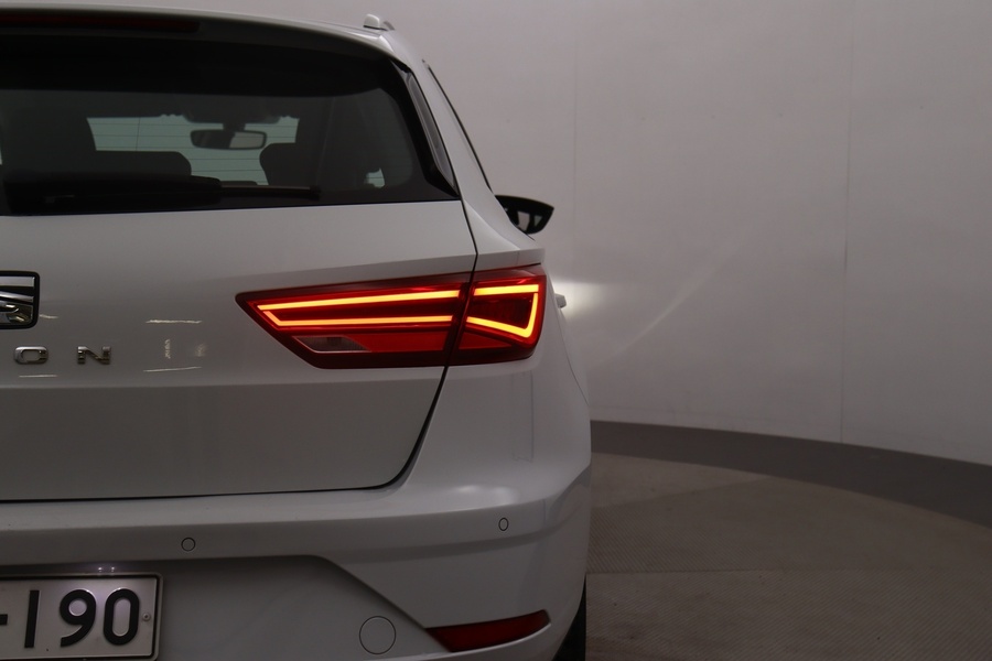 SEAT Leon ST vaihtoauto