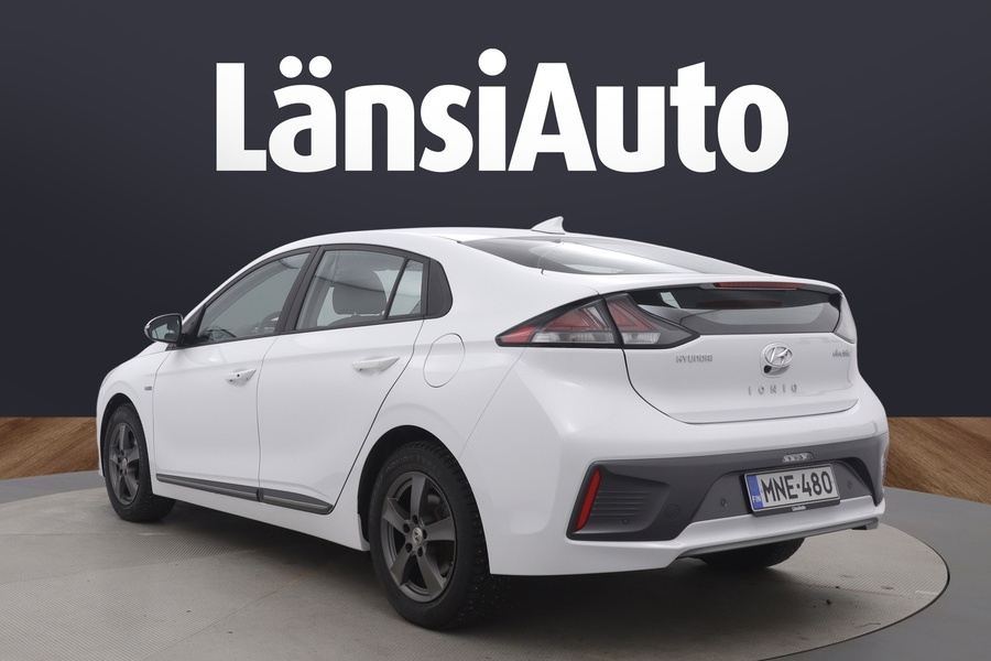 Hyundai IONIQ electric vaihtoauto