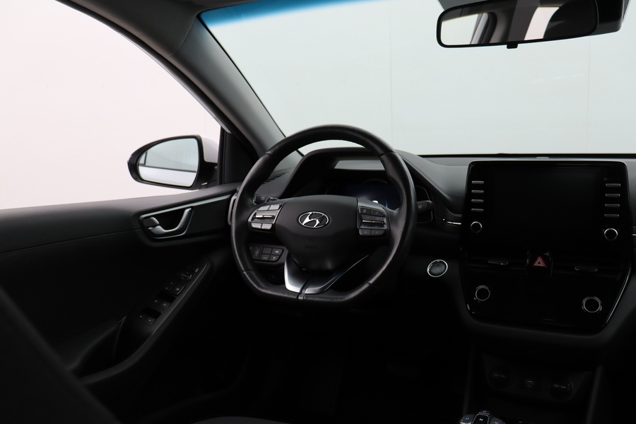 Hyundai IONIQ electric vaihtoauto