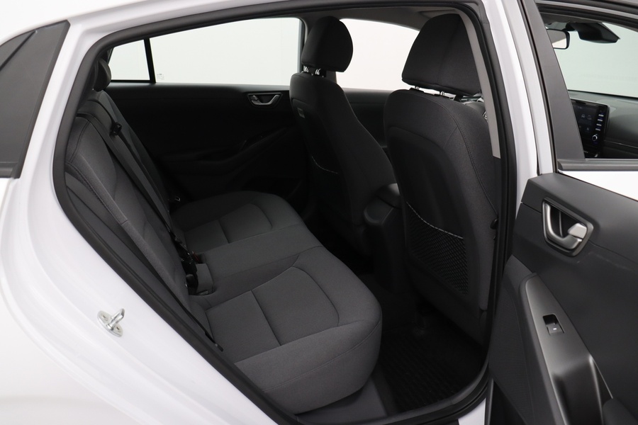 Hyundai IONIQ electric vaihtoauto