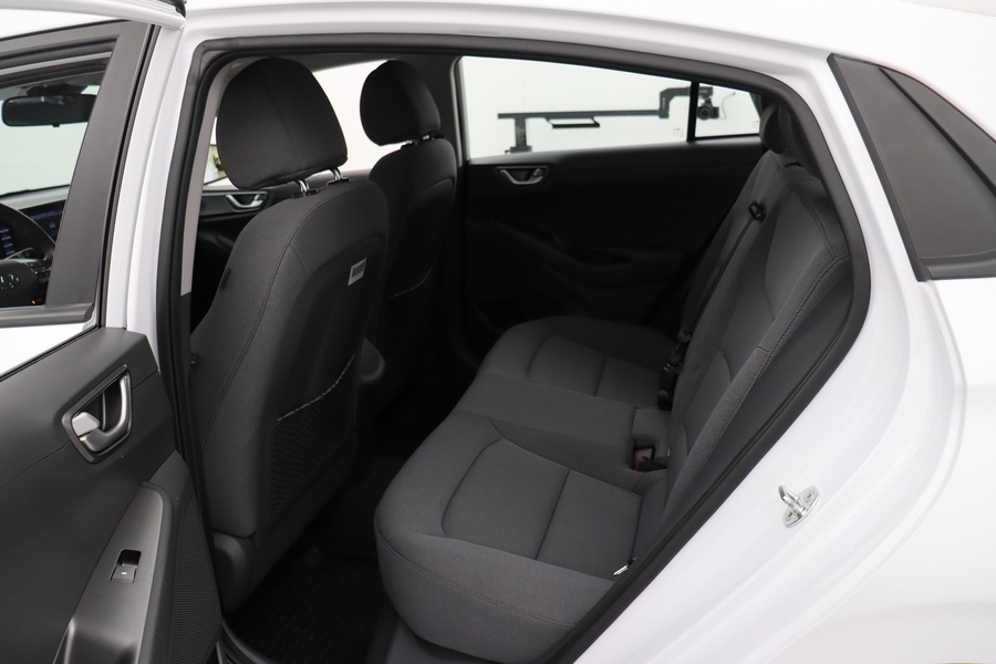 Hyundai IONIQ electric vaihtoauto