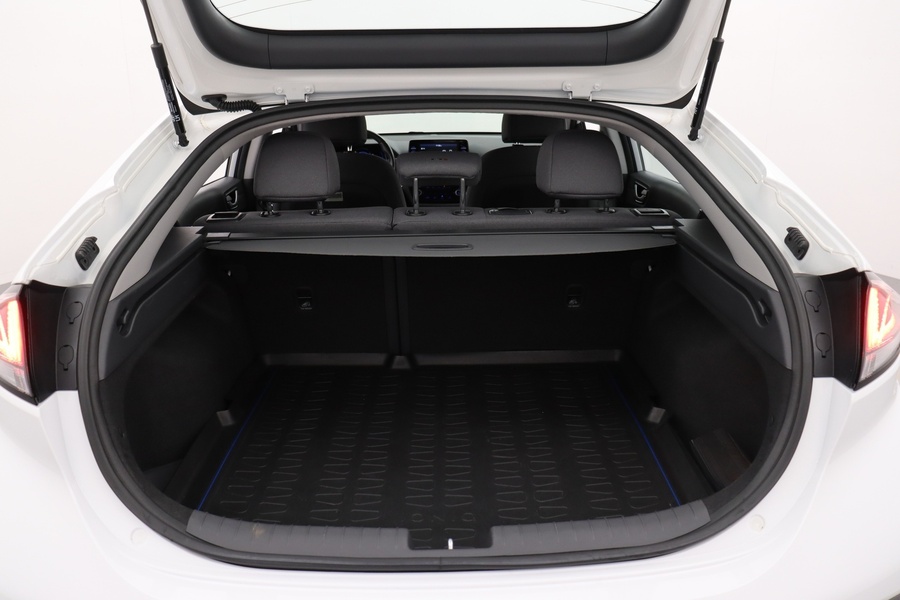 Hyundai IONIQ electric vaihtoauto