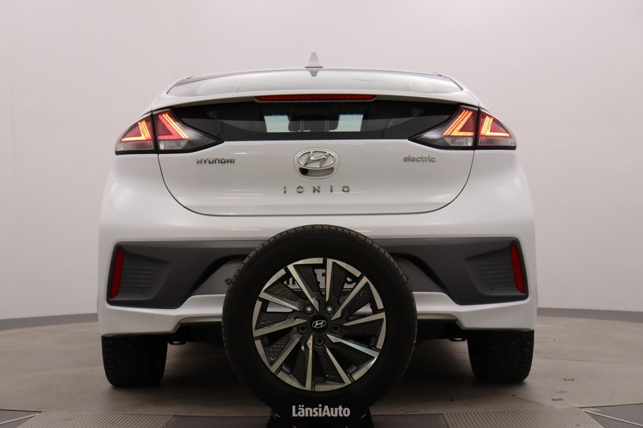Hyundai IONIQ electric vaihtoauto