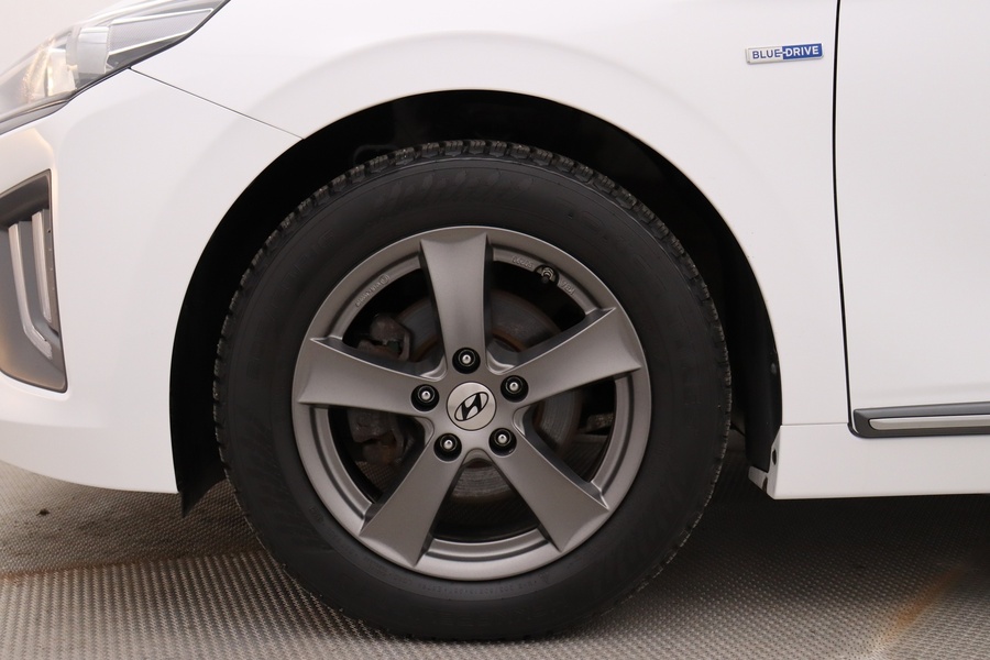 Hyundai IONIQ electric vaihtoauto