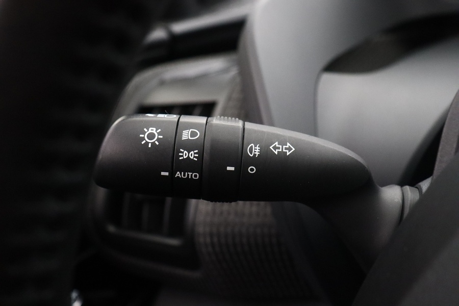 Toyota bZ4X vaihtoauto