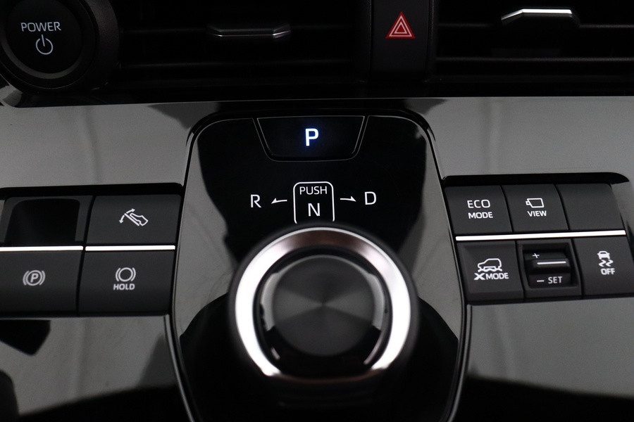 Toyota bZ4X vaihtoauto