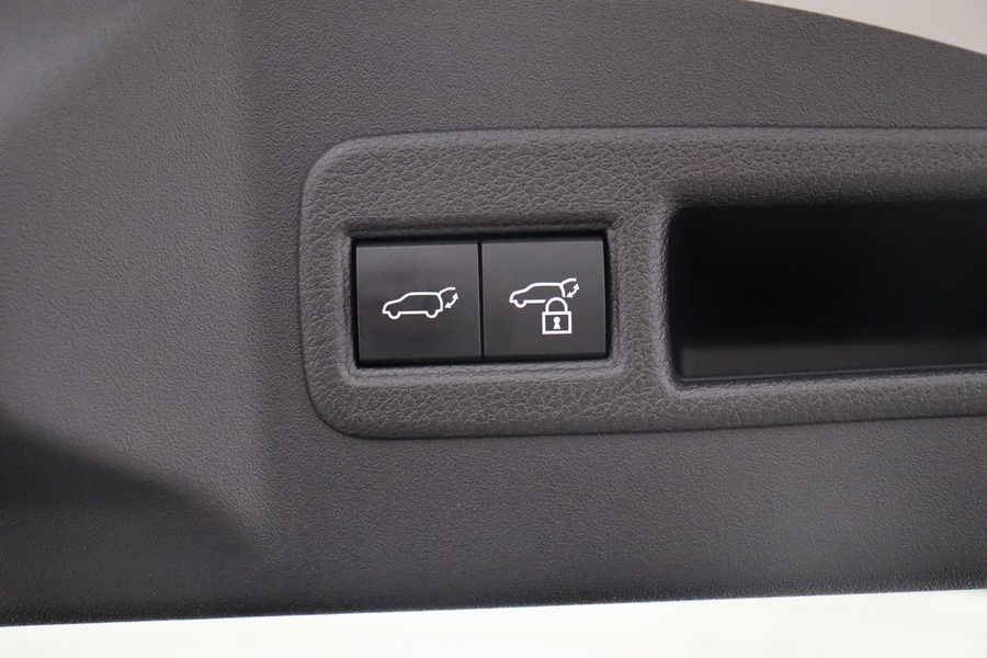 Toyota bZ4X vaihtoauto