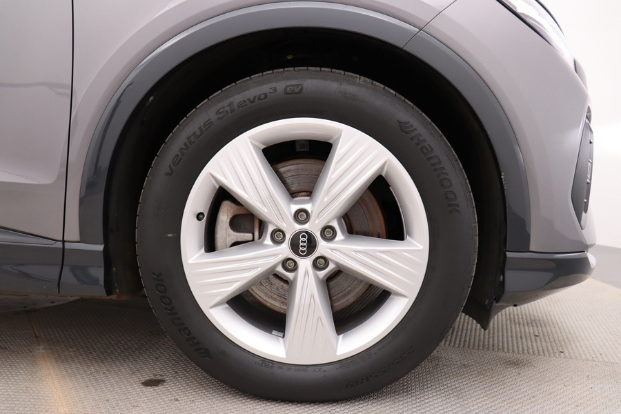 Audi Q4 e-tron vaihtoauto