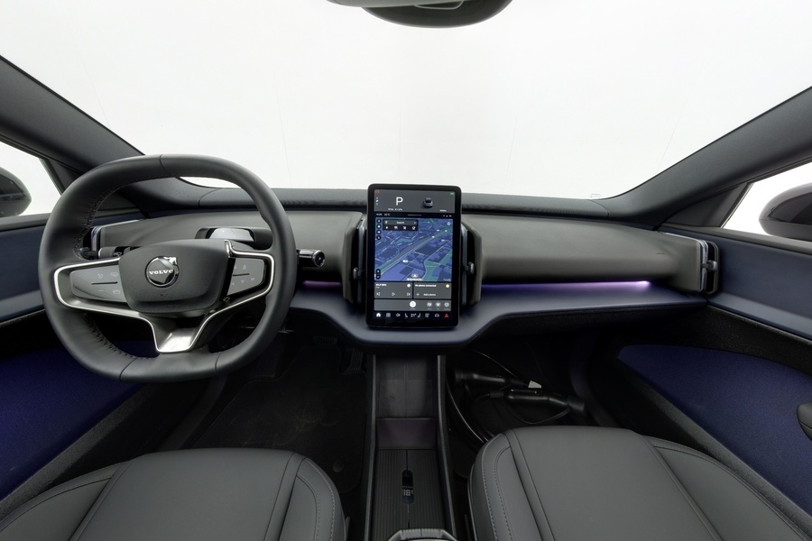 Volvo EX30 vaihtoauto