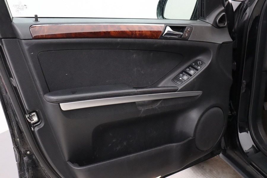 Mercedes-Benz ML vaihtoauto