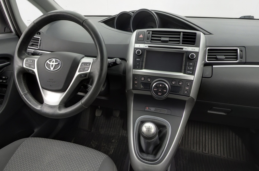 Toyota Verso vaihtoauto