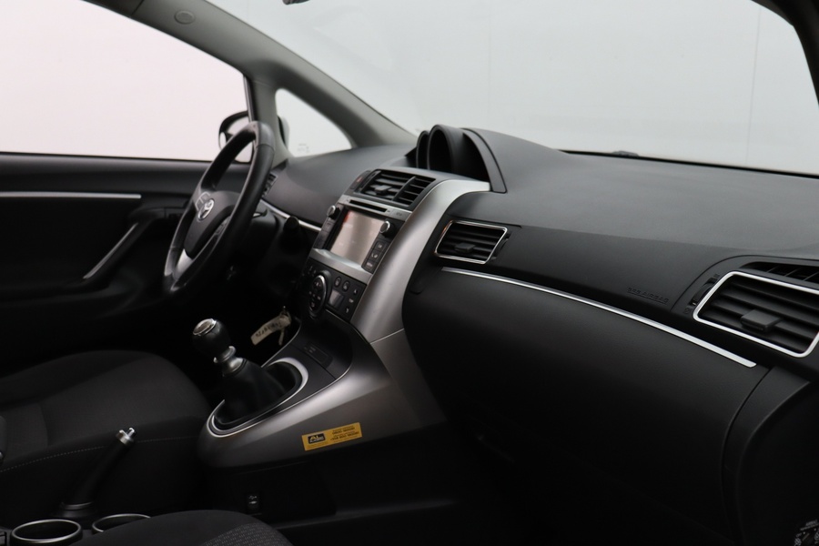 Toyota Verso vaihtoauto