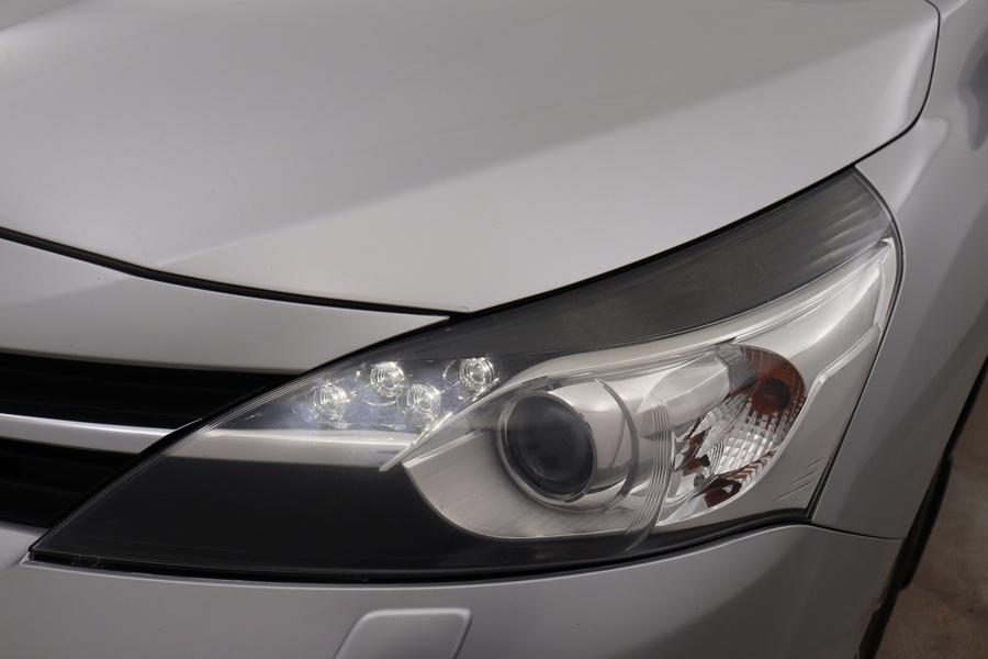 Toyota Verso vaihtoauto