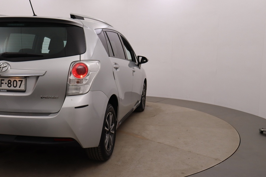 Toyota Verso vaihtoauto