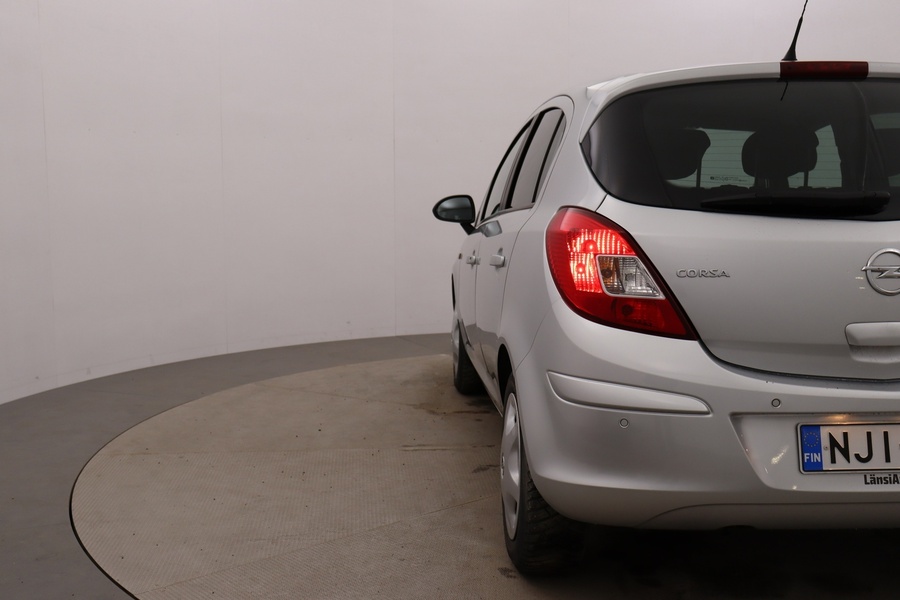 Opel Corsa vaihtoauto