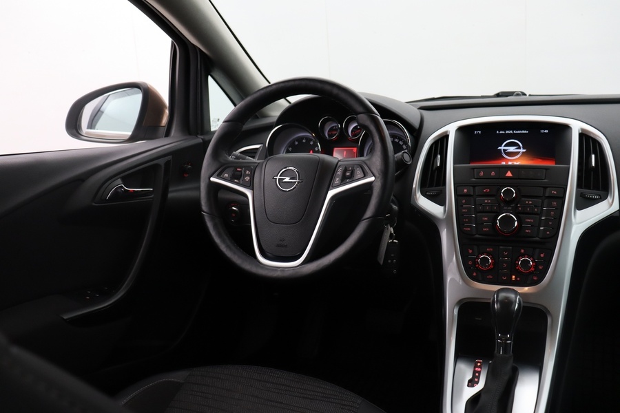 Opel Astra vaihtoauto