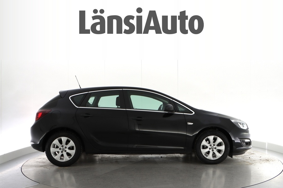 Opel Astra vaihtoauto