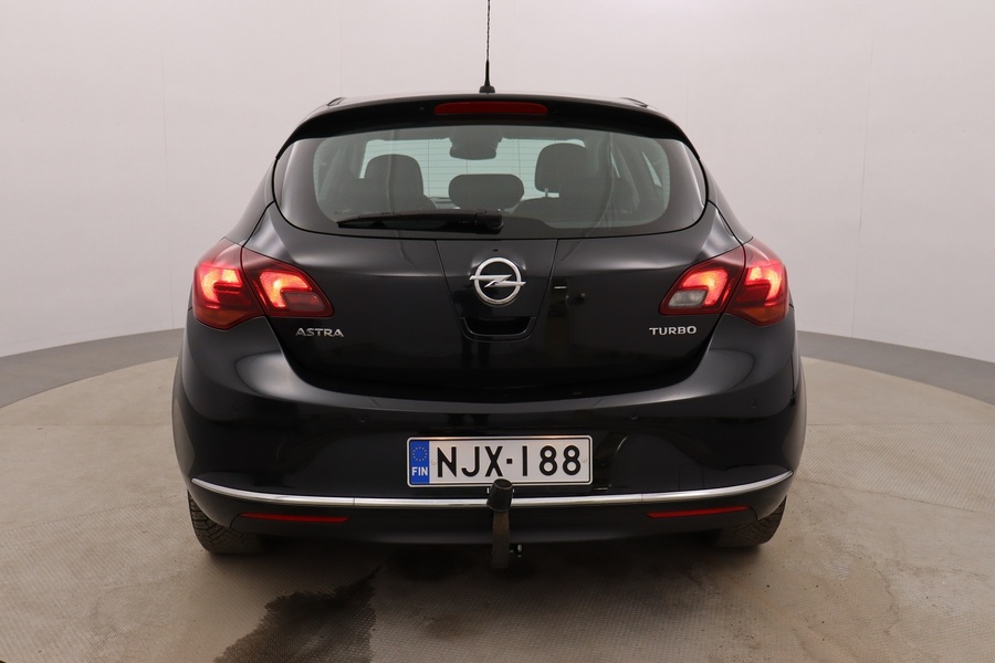 Opel Astra vaihtoauto